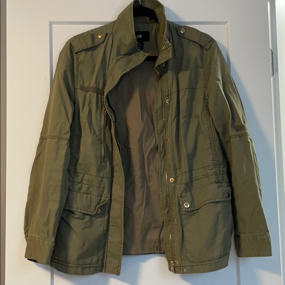 ⭐️ Army jacket with gold details